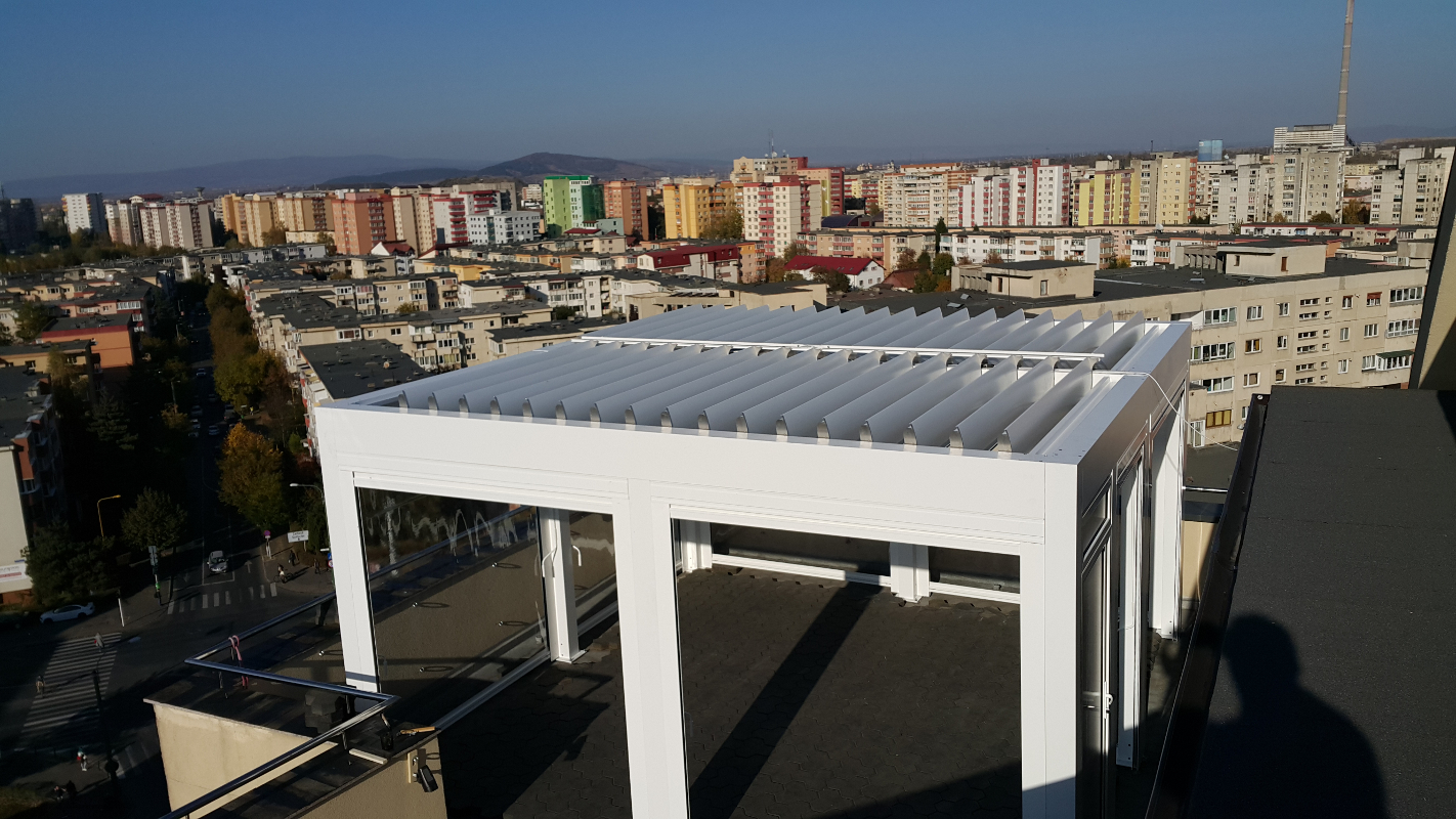 JVS Wintergardens-Pergole bioclimatice 500